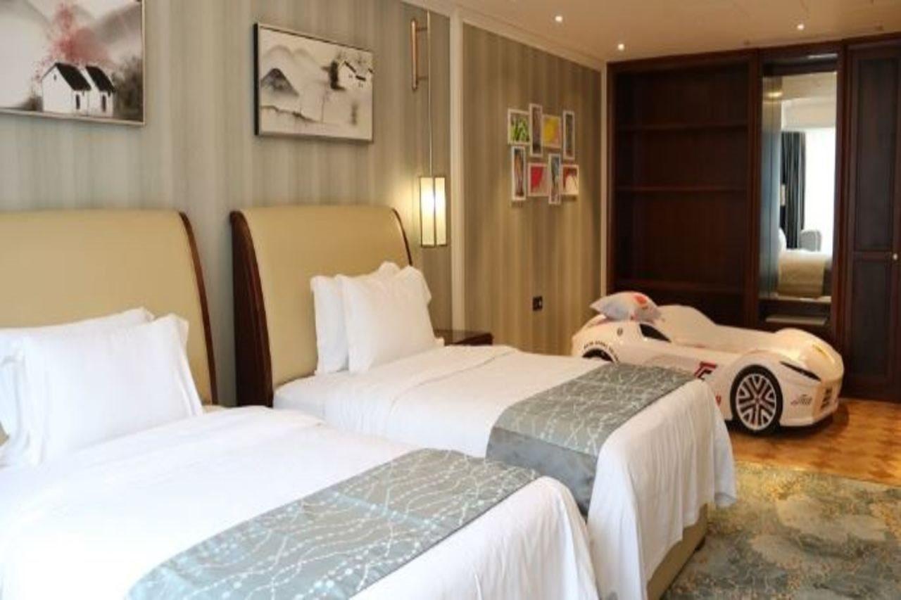Jinqian Jiahua International Hotel Chishui  ภายนอก รูปภาพ