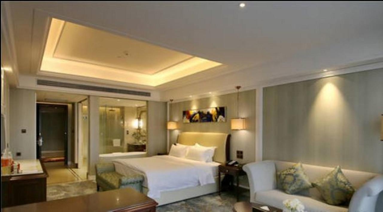Jinqian Jiahua International Hotel Chishui  ภายนอก รูปภาพ